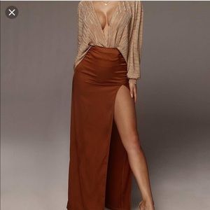 BNWT JLuxlabel Bronze slit skirt
